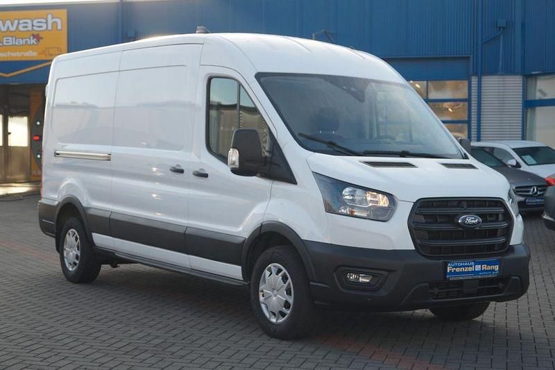 Weiß Gebraucht 2023 Ford Transit Trend Van / Kleinbus | 21.990 € - Bild 1/4