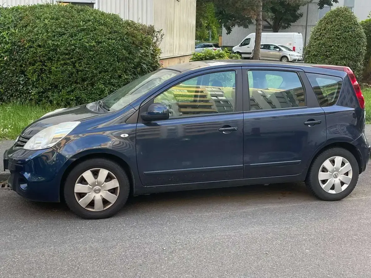 Gebraucht Nissan Note Acenta 88 PS (64 kW) 2009 Blau Kleinwagen