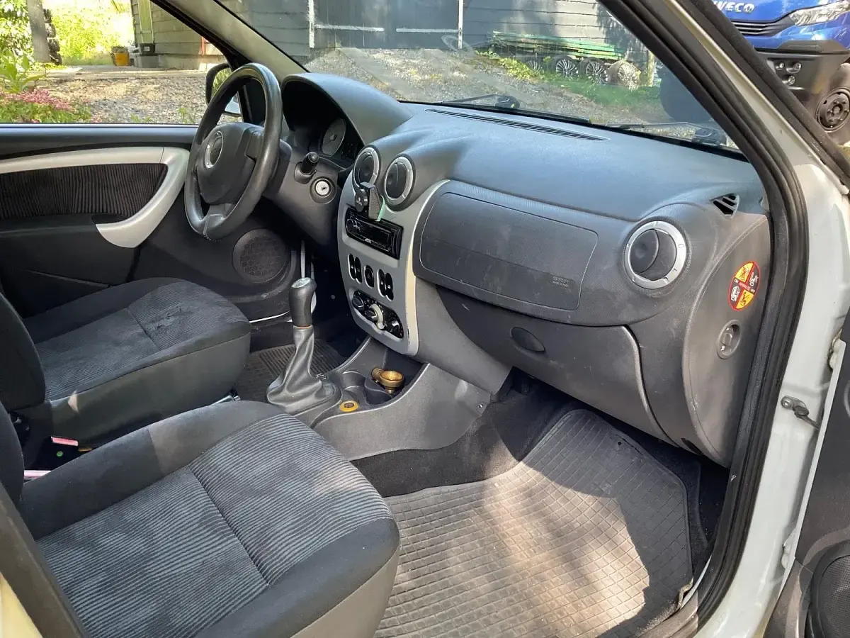 Gebraucht Dacia Logan MCV 101 PS (74 kW) 2008 Kombi