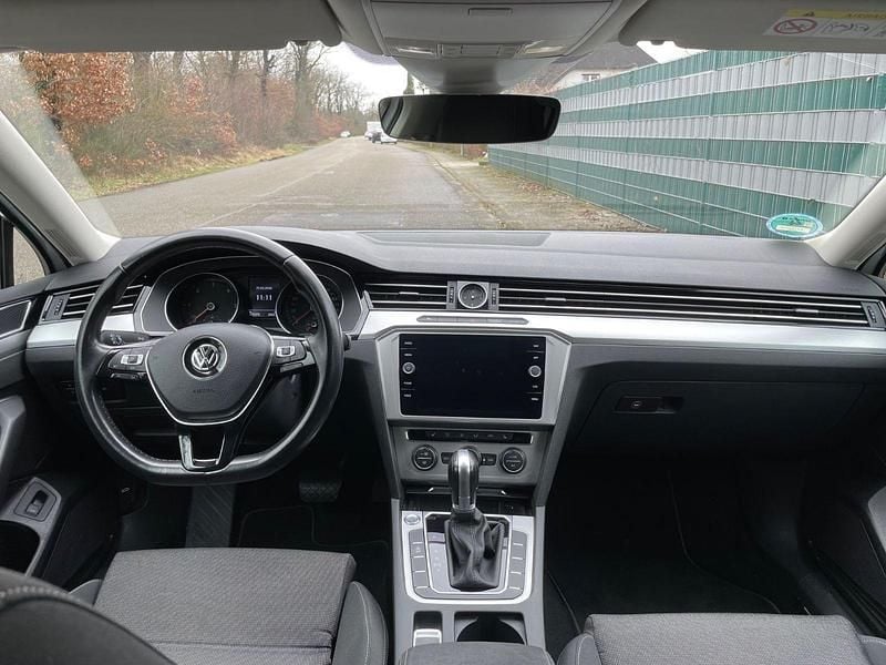Gebraucht VW Passat 190 PS (139 kW) 2019 Kombi