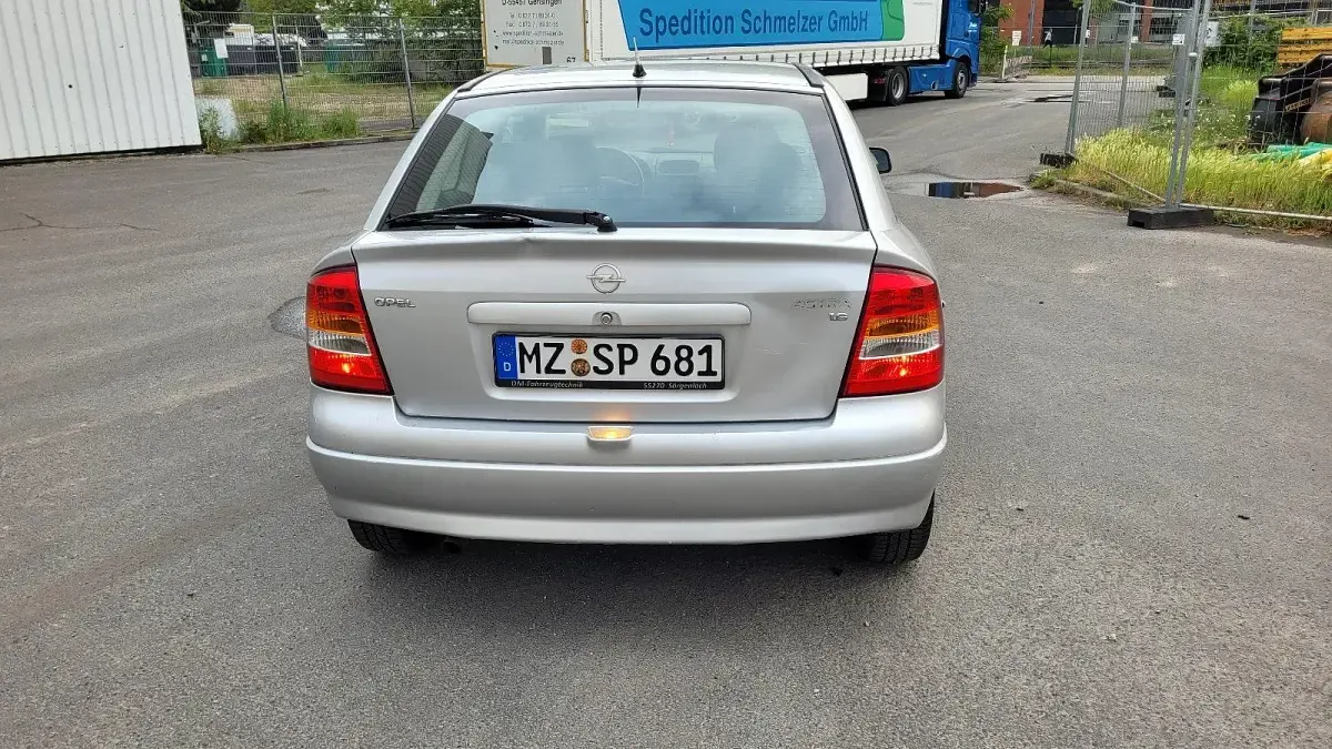 Gebraucht Opel Astra 84 PS (61 kW) 2002 Grau