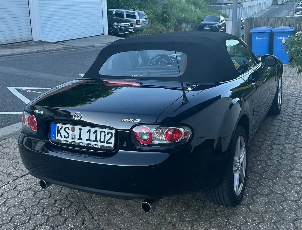Gebraucht Mazda MX5 126 PS (92 kW) 2008 Schwarz Cabrio