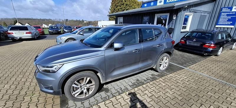 Gebraucht Volvo XC40 190 PS (139 kW) 2018 Grau SUV
