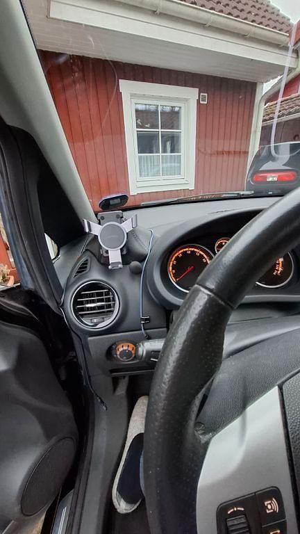 Gebraucht Opel Corsa 150 PS (110 kW) 2008 Schwarz Limousine