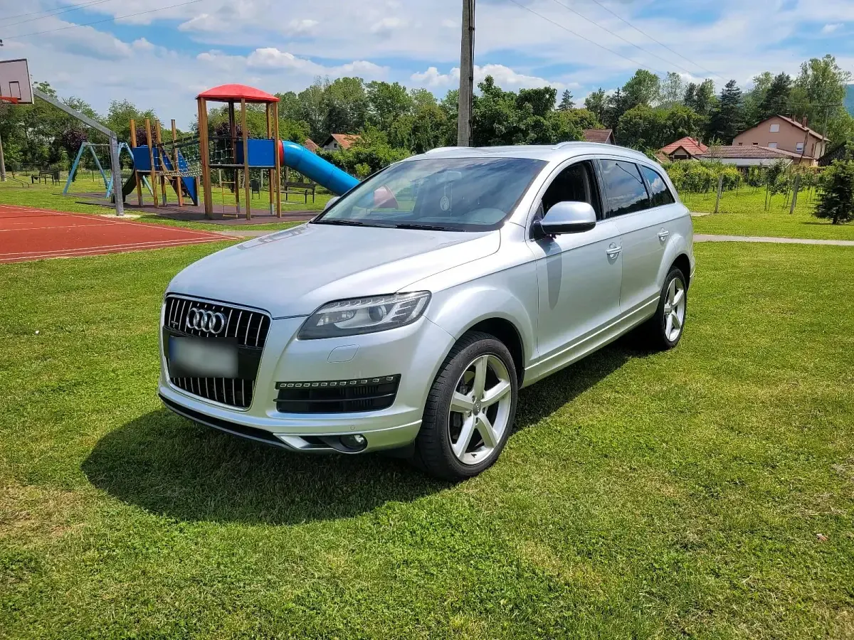 Gebraucht Audi Q7 245 PS (180 kW) 2013 Silber SUV