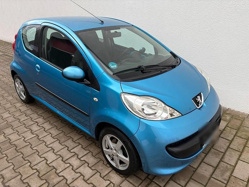 Gebraucht Peugeot 107 68 PS (50 kW) 2007 Blau Kleinwagen