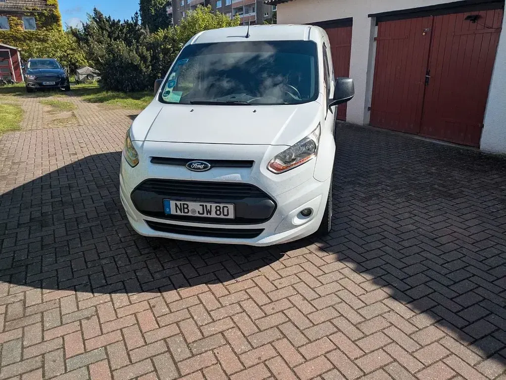 Używany Ford Transit Connect 75 KM (55 kW) 2015 Biały Minivan