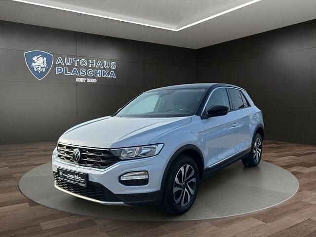 Gebraucht VW T-Roc Active 150 PS (110 kW) 2021 White silver (b9z) (silber) SUV