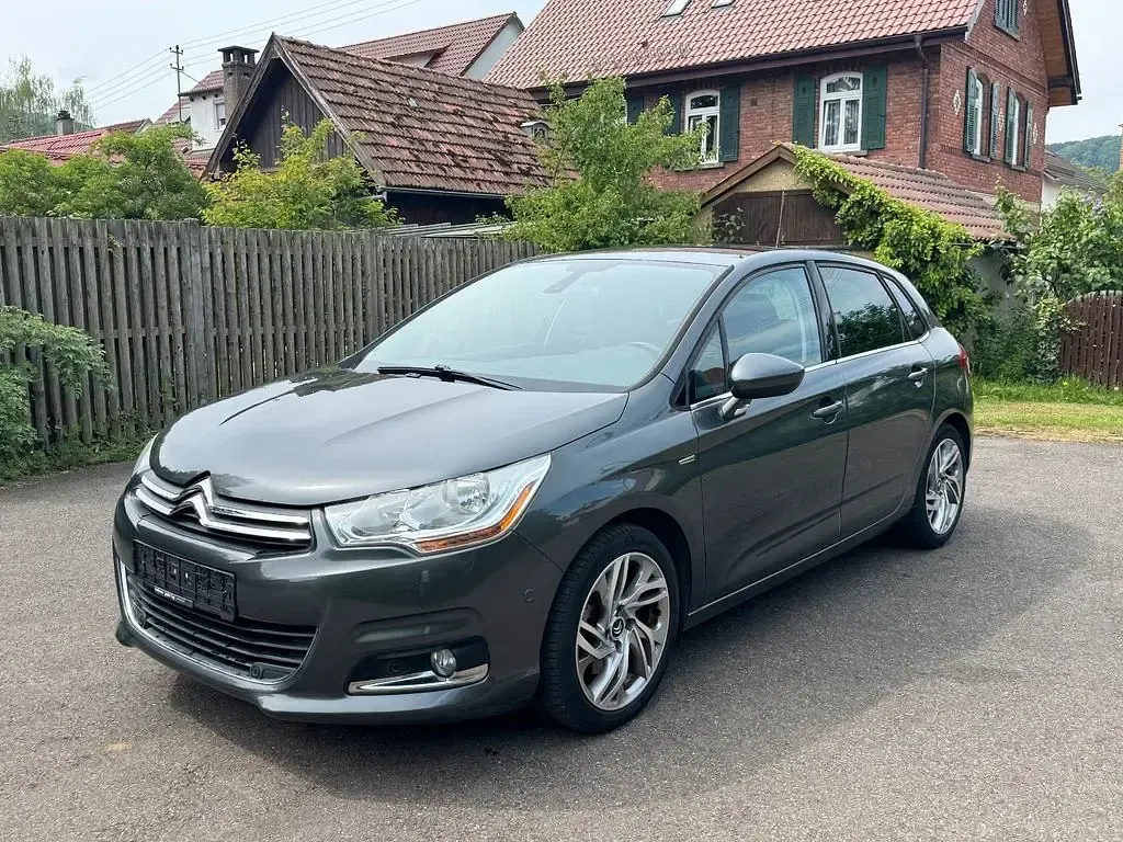 Gebraucht Citroën C4 Exclusive 156 PS (114 kW) 2011 Grau Limousine