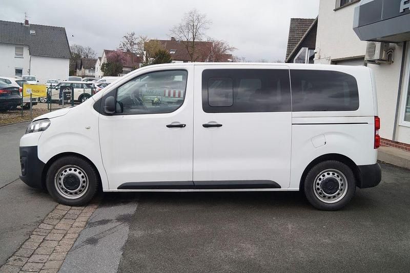 Gebraucht Citroën Spacetourer 150 PS (110 kW) 2017 Weiß Van / Kleinbus