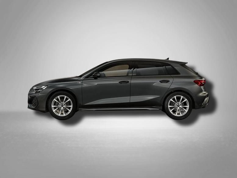 Neu Audi A3 S-Line 150 PS (110 kW) 2025 Daytonagrau perleffekt Limousine