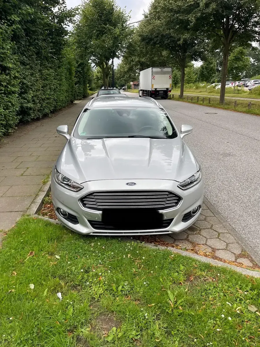 Gebraucht Ford Mondeo 150 PS (110 kW) 2017 Grau Kombi