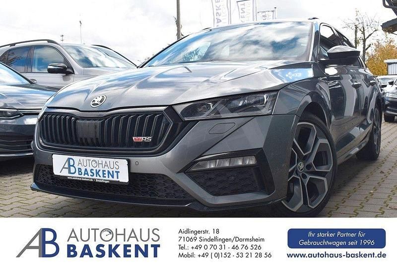 Grau Gebraucht 2022 Skoda Octavia RS Limousine | 24.890 € (Fairer Preis) - Bild 1/4