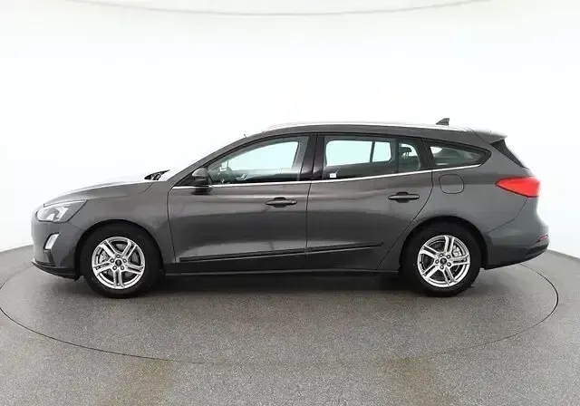 Gebraucht Ford Focus Cool & Connect 120 PS (88 kW) 2020 Grau Kombi