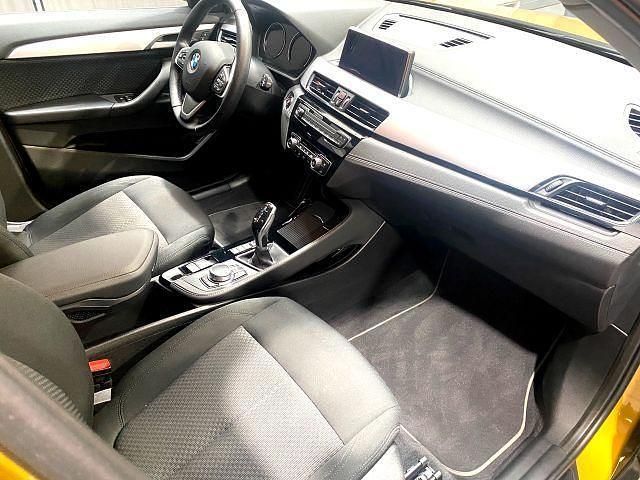 Gebraucht BMW X2 Advantage 150 PS (110 kW) 2021 Gold SUV