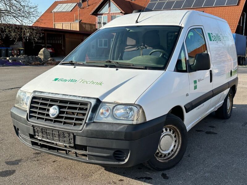 Weiß Gebraucht 2006 Fiat Scudo Van / Kleinbus | 890 € (Fairer Preis) - Bild 1/4