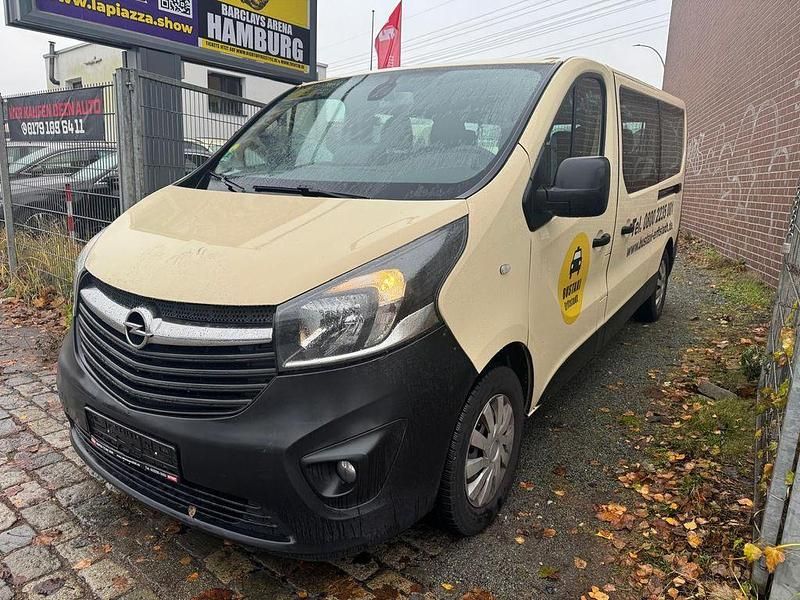 Gebraucht Opel Vivaro 145 PS (106 kW) 2017 Beige Van / Kleinbus