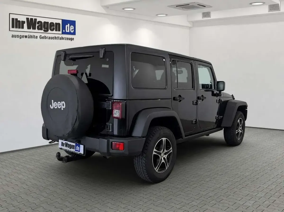 Gebraucht Jeep Wrangler Rubicon 284 PS (208 kW) 2018 Black clear coat SUV