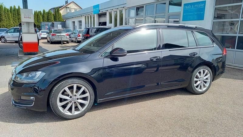 Gebraucht VW Golf VII Highline 150 PS (110 kW) 2016 Schwarz Kombi