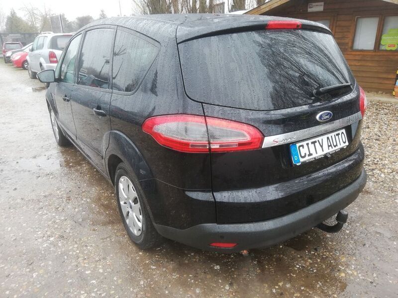 Gebraucht Ford S-MAX Trend 160 PS (117 kW) 2012 Schwarz Van / Kleinbus