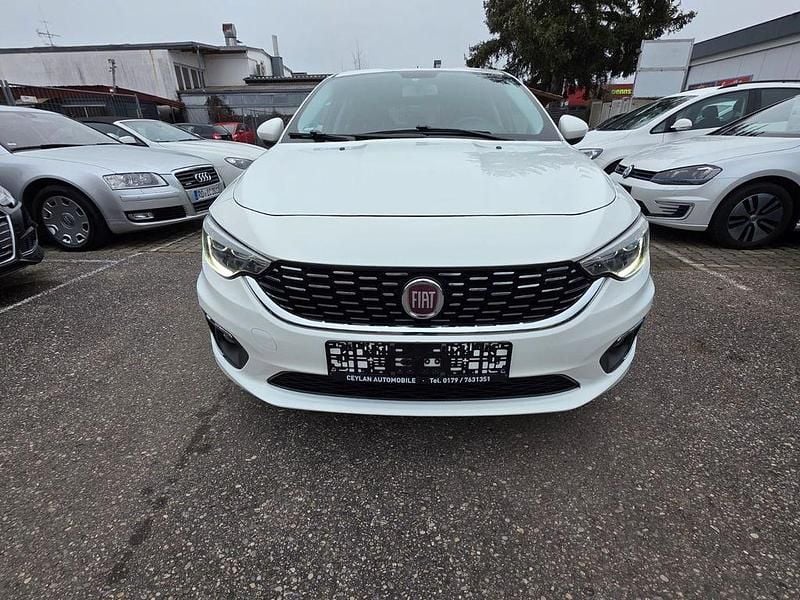 Gebraucht Fiat Tipo Lounge 120 PS (88 kW) 2020 Weiß Limousine
