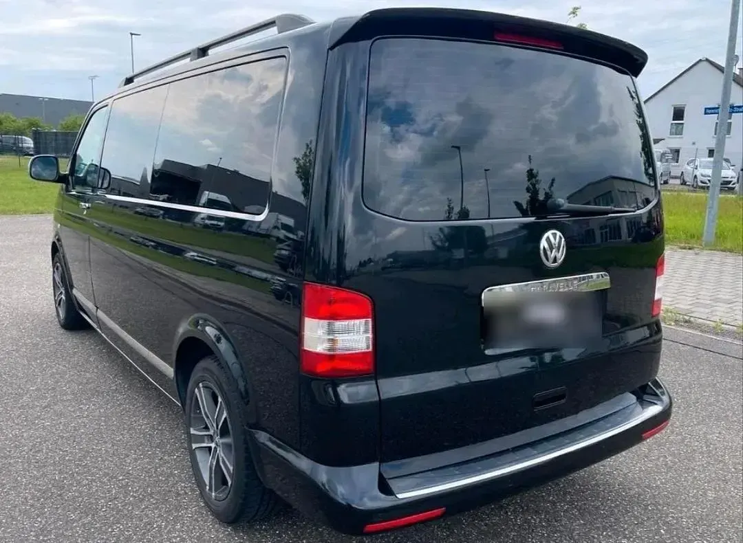Gebraucht VW T5 114 PS (83 kW) 2013 Schwarz Van