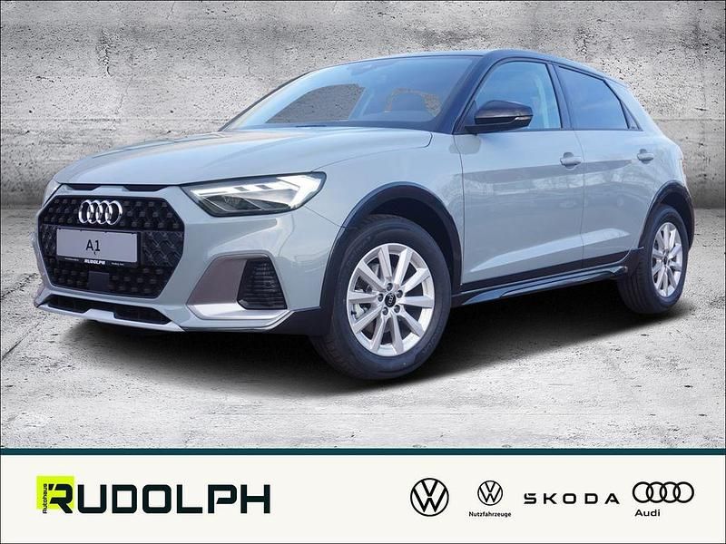 Pfeilgrau perleffekt Gebraucht 2024 Audi A1 Comfort Kleinwagen | 31.480 € (Teuer) - Bild 1/4