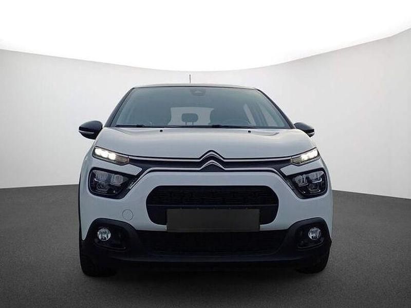 Second-hand Citroën C3 Shine 82 CP (60 kW) 2022 Alb Berlinǎ