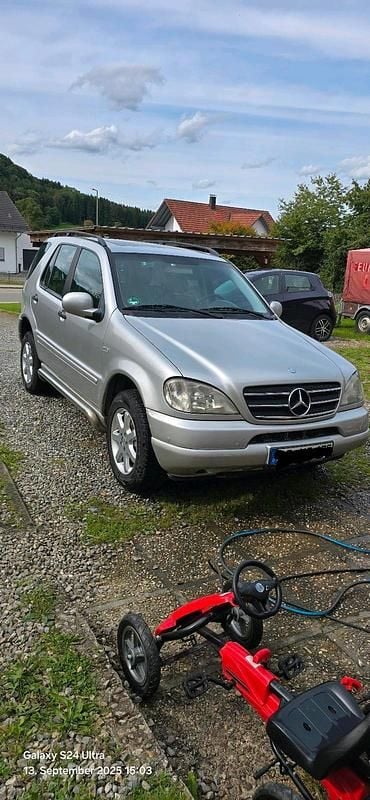 Silber Gebraucht 2000 Mercedes ML430 SUV | 3.999 € (Fairer Preis) - Bild 1/4
