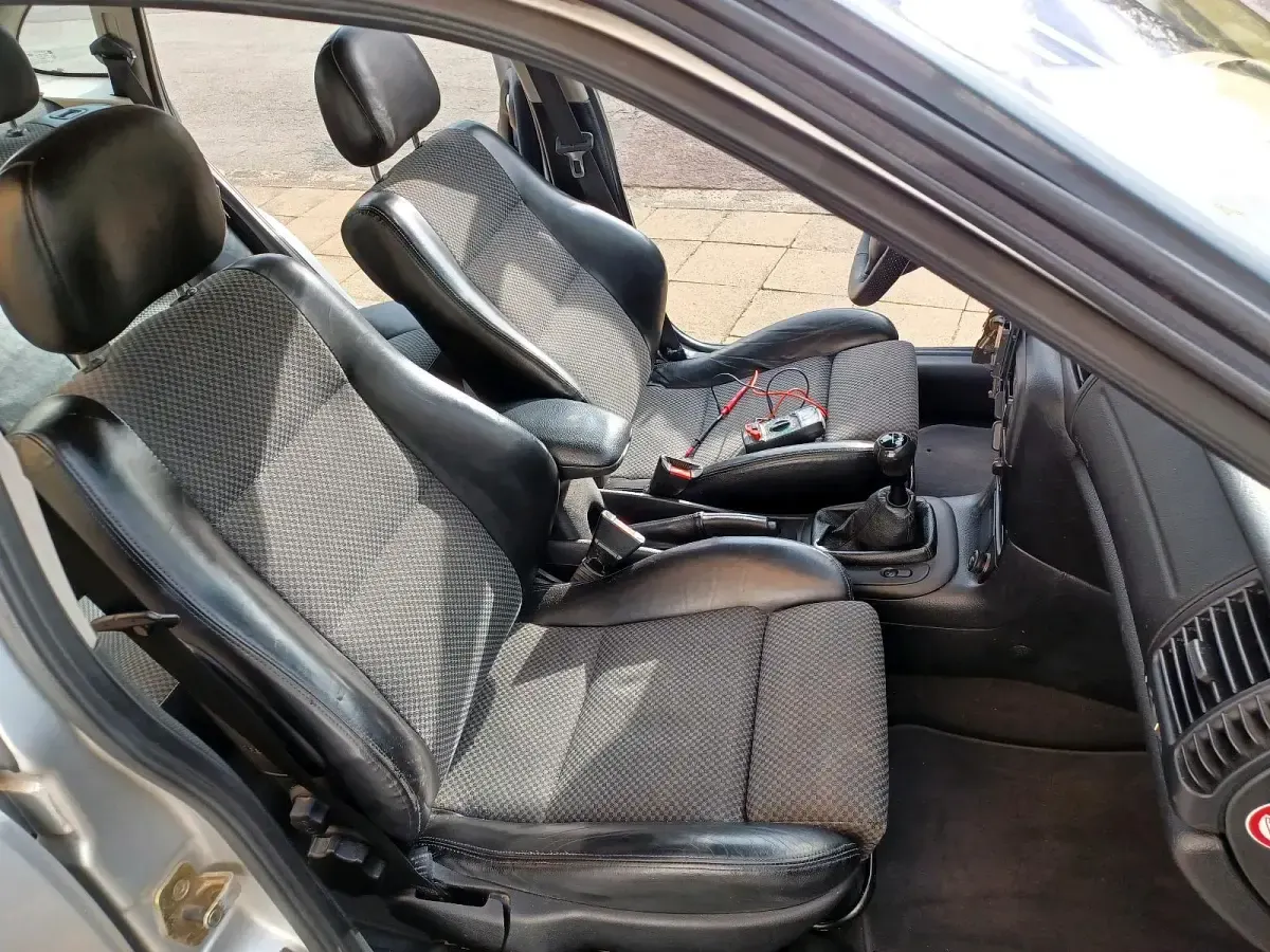 Gebraucht Opel Vectra 115 PS (84 kW) 1999 Silber Limousine