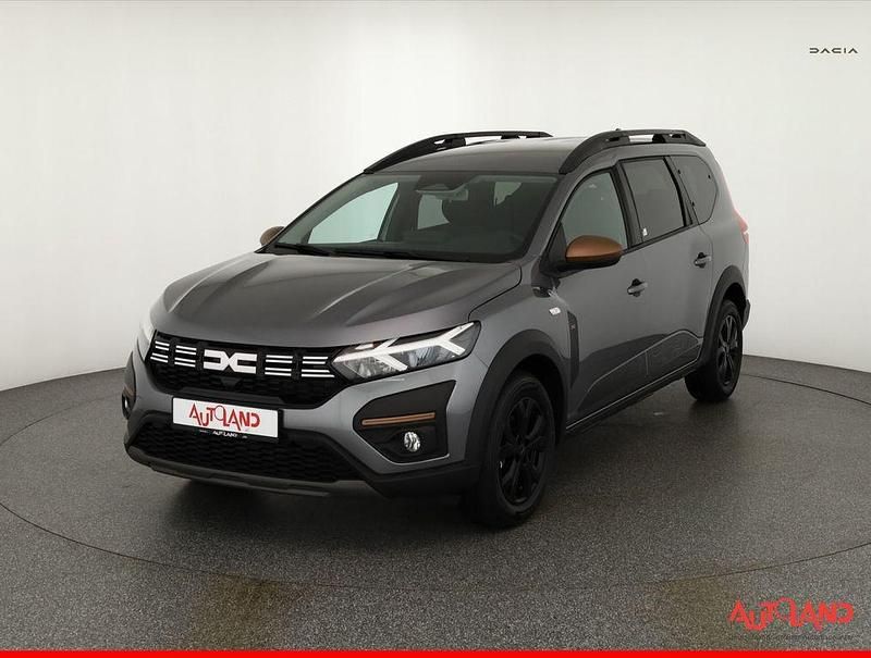 Grau Neu 2025 Dacia Jogger Extreme Van / Kleinbus | 22.890 € (Fairer Preis) - Bild 1/4