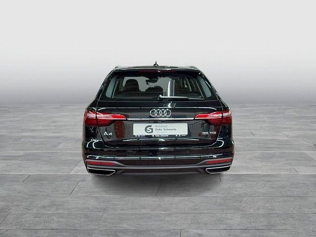 Gebraucht Audi A4 163 PS (119 kW) 2023 Schwarz Kombi