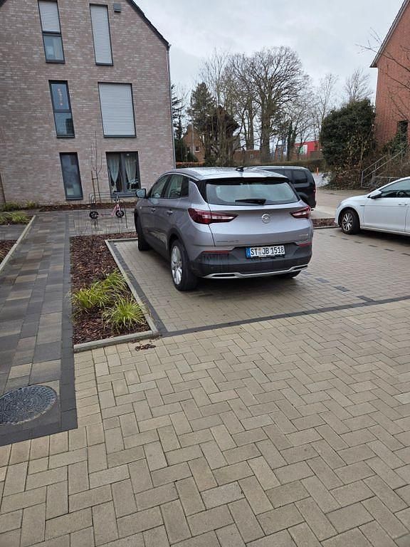 Gebraucht Opel Grandland X Business Edition 300 PS (220 kW) 2021 Grau SUV