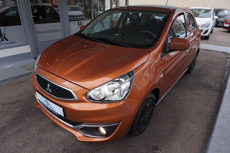 Orange Gebraucht 2019 Mitsubishi Space Star Edition Limousine | 6.599 € (Fairer Preis) - Bild 1/4