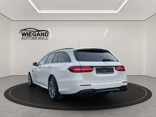 Gebraucht Mercedes E63 AMG AMG 571 PS (419 kW) 2018 Weiß Limousine
