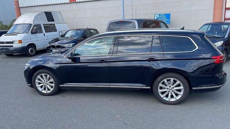 Gebraucht VW Passat Highline 150 PS (110 kW) 2018 Kombi