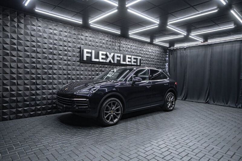 Schwarz Gebraucht 2019 Porsche Cayenne SUV | 48.990 € (Guter Preis) - Bild 1/4
