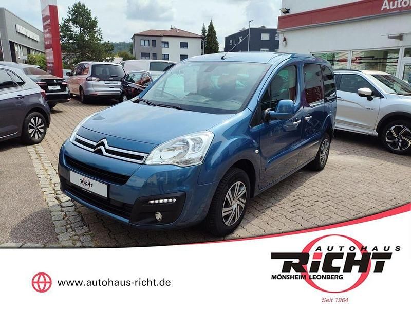 Blau Gebraucht 2017 Citroën Berlingo SELECTION Van / Kleinbus | 9.580 € (Fairer Preis) - Bild 1/4