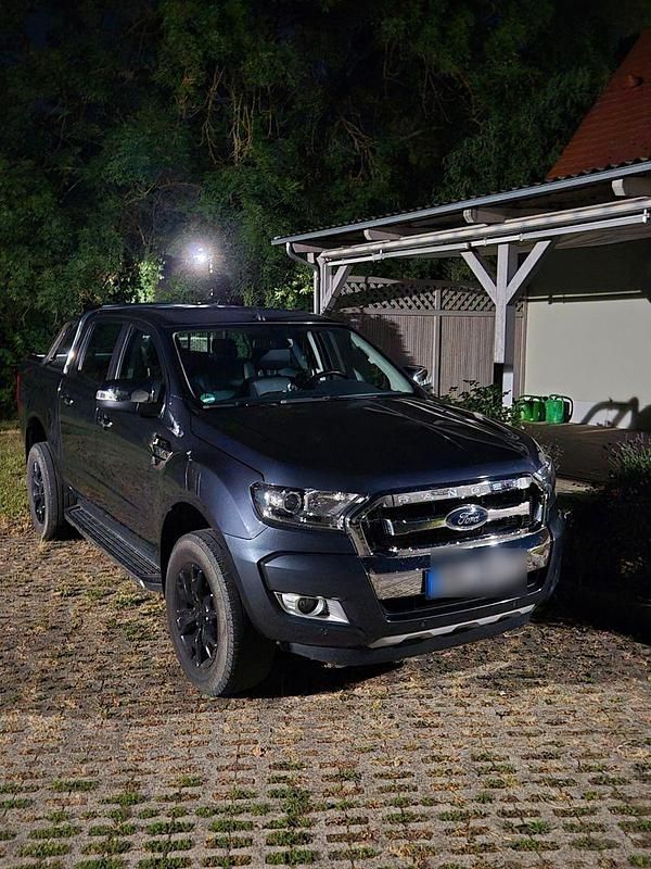 Grau Gebraucht 2018 Ford Ranger Abholung | 26.900 € (Guter Preis) - Bild 1/4
