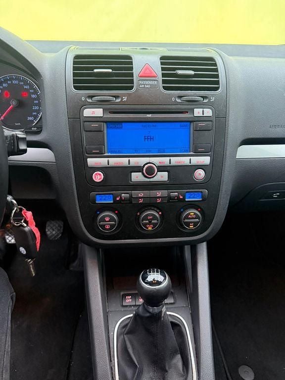 Gebraucht VW Golf V Sportline 140 PS (102 kW) 2008 Schwarz Kombi