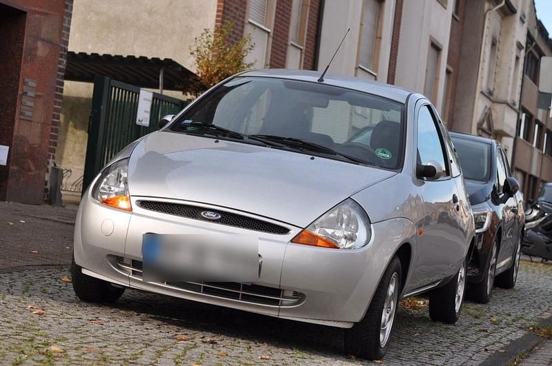 Gebraucht Ford Ka 69 PS (50 kW) 2003 Silber Kleinwagen