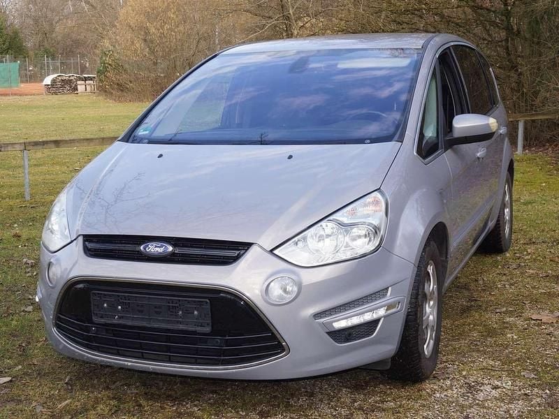 Gebraucht Ford Galaxy Titanium 160 PS (117 kW) 2011 Grau Van / Kleinbus