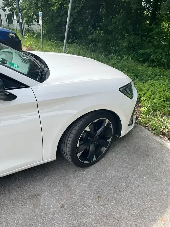Gebraucht Cupra Leon VZ 245 PS (180 kW) 2023 Weiß Limousine