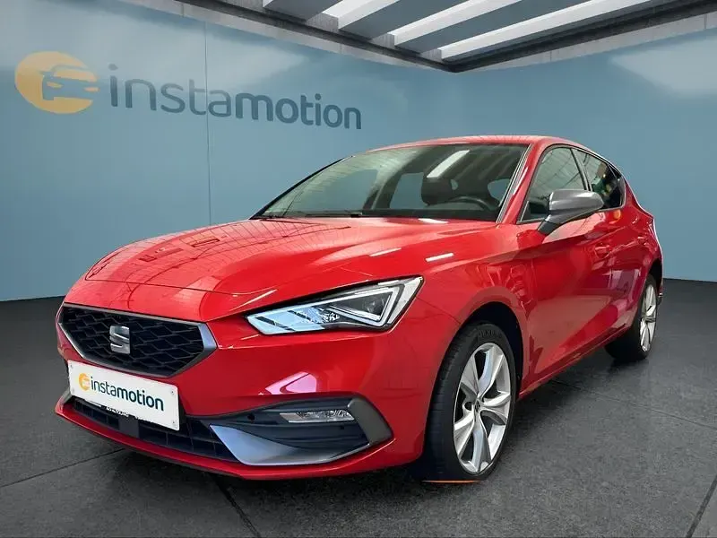 Używany Seat Leon 204 KM (150 kW) 2022 Czerwony Hatchback