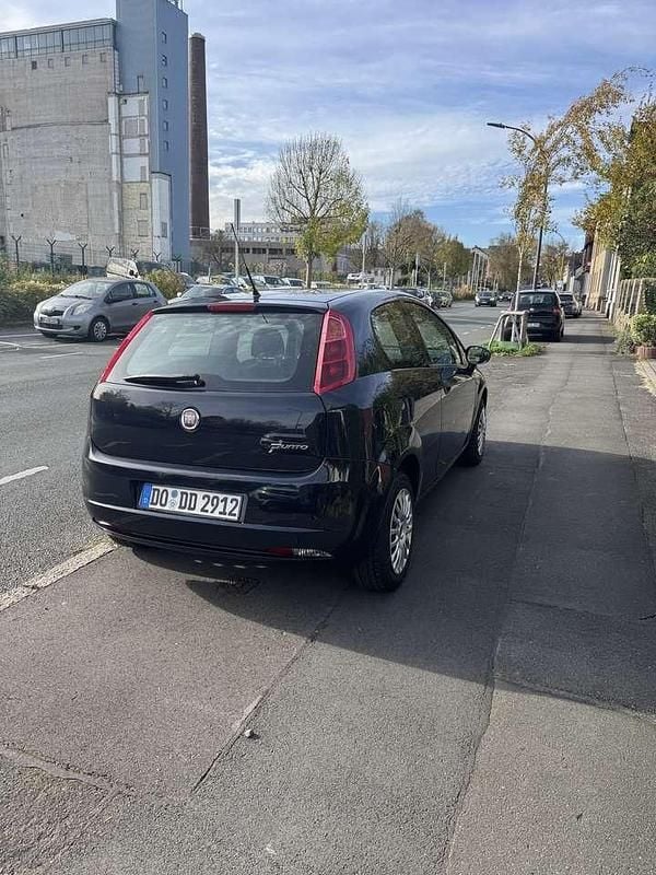 Gebraucht Fiat Punto Classica 60 PS (44 kW) 2010 Kleinwagen