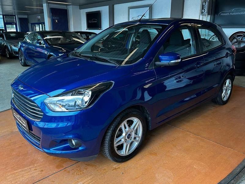 Blau Gebraucht 2016 Ford Ka Plus Cool & Sound Edition Kleinwagen | 8.750 € (Fairer Preis) - Bild 1/4