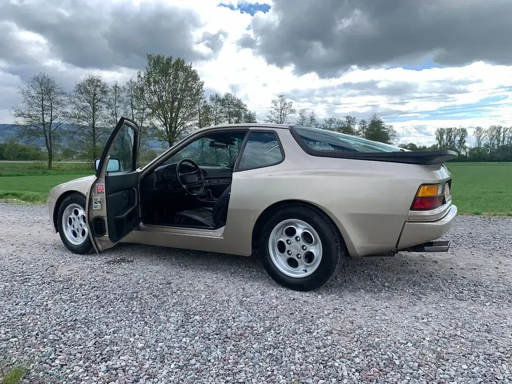 Gebraucht Porsche 944 163 PS (119 kW) 1986 Gold Coupé
