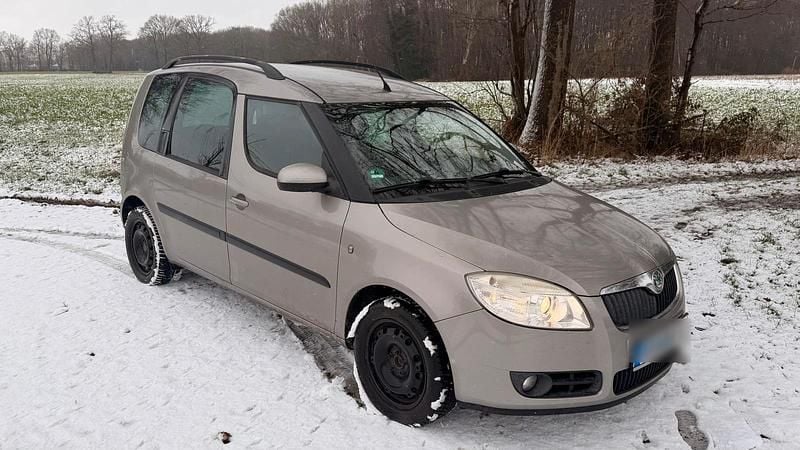 Andere farben Gebraucht 2007 Skoda Roomster Van / Kleinbus | 4.599 € (Etwas zu teuer) - Bild 1/4