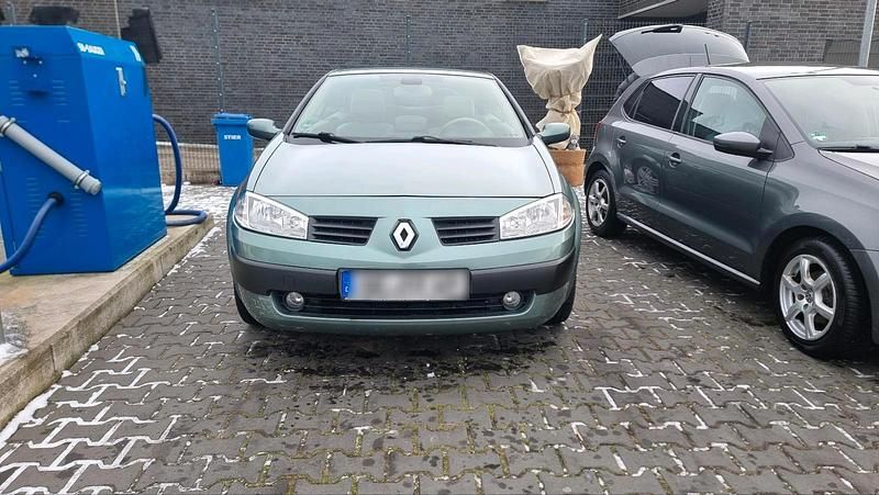 Gebraucht Renault Mégane Cabriolet Luxe 113 PS (83 kW) 2004 Grün Cabrio