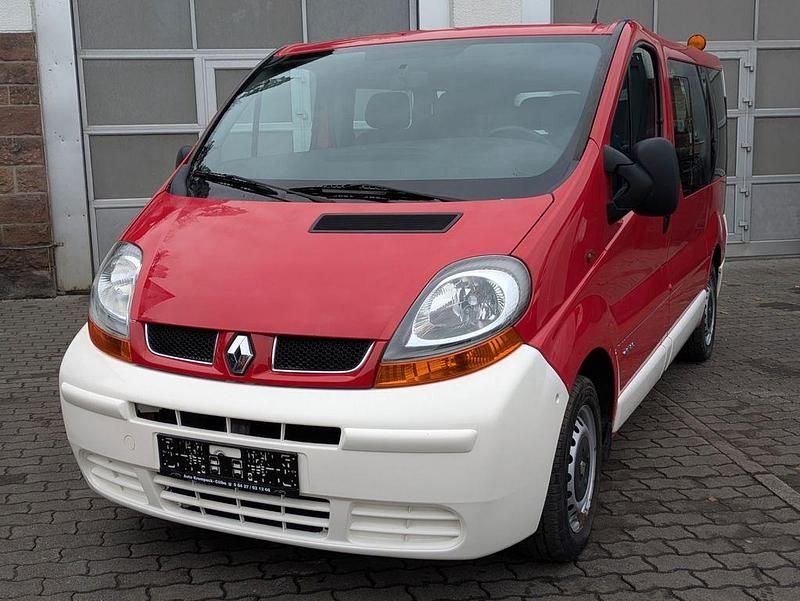 Gebraucht Renault Trafic 82 PS (60 kW) 2005 Rot Van / Kleinbus